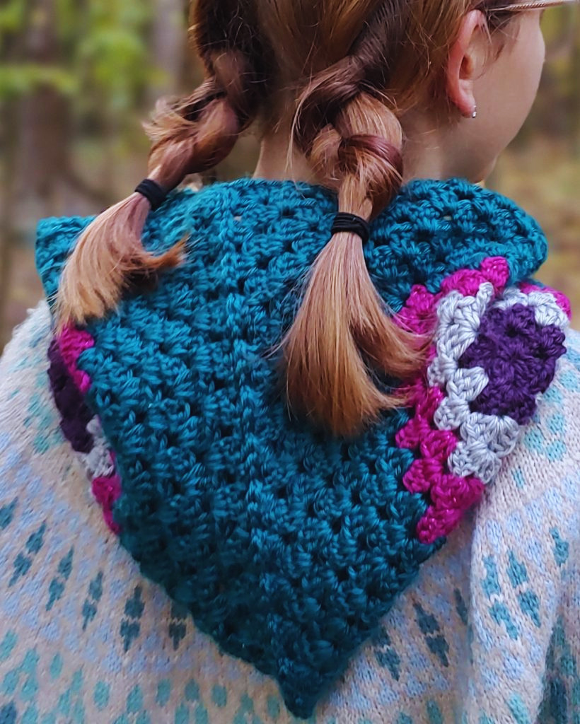 ¡Imagina estrenar tu propia capucha hecha a mano este mismo fin de semana! 🏠 Es el accesorio ideal para darle vida a cualquier outfit básico o para sorprender a alguien con un regalo auténtico y lleno de significado. 