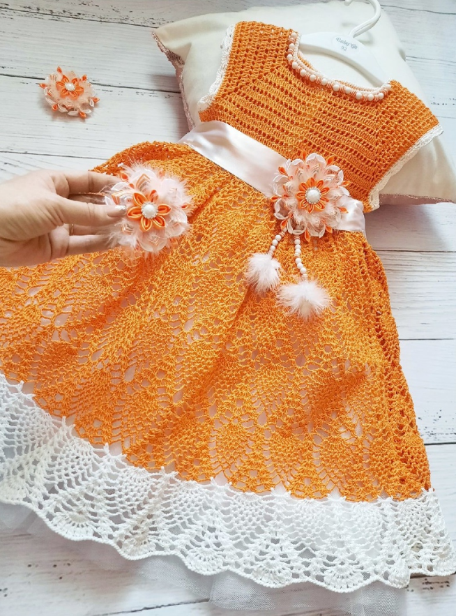 Vestido fiesta para niñas a crochet. Patrón Gratis - Crochetisimo