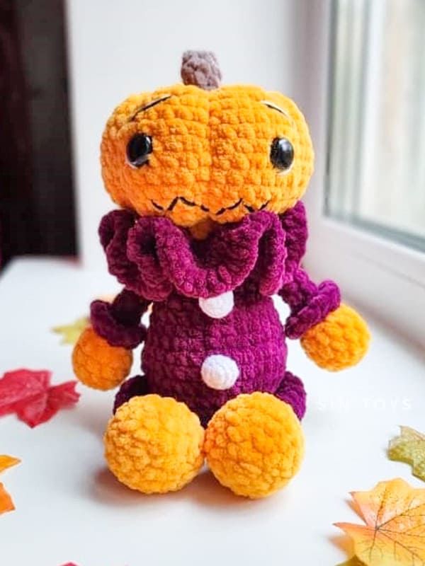 PATRÓN GRATIS Muñeco Calabaza de Felpa Juguete Amigurumi - Crochetisimo