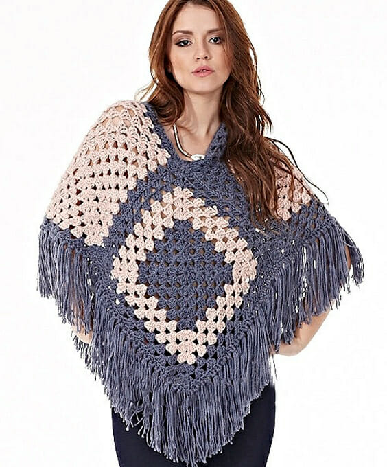 PATRÓN Poncho a Crochet con Cuadros la Abuela Gigantes Crochet -