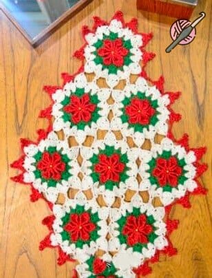 PATRÓN GRATIS Servilleta a Crochet con Flores de Nochebuena - Crochetisimo