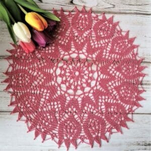 PATRÓN GRATIS Romántica Carpeta Tuly en crochet