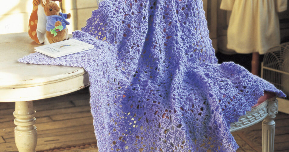 PATRÓN GRATIS Delicada Manta Lirios para Bebes en Crochet - Crochetisimo PATRÓN GRATIS Delicada Manta Lirios para Bebes en Crochet - Crochetisimo