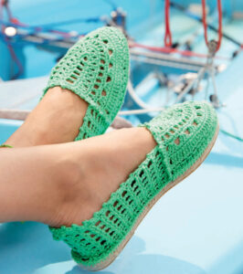 PATRÓN GRATIS Zapatillas Playeras en Crochet