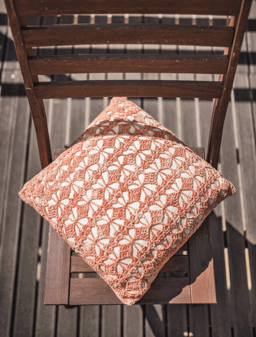PATR N GRATIS Coj n De Damasco Naranja En Crochet Crochetisimo