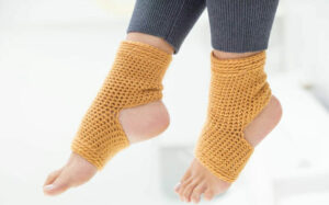 PATRÓN GRATIS Calcetines Suaves de Yoga en Crochet
