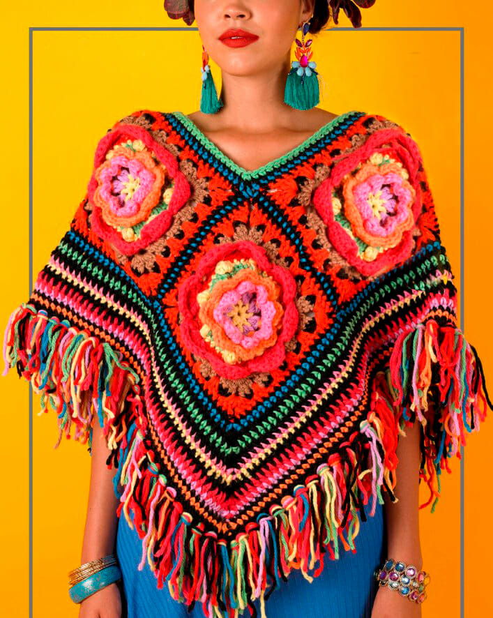 La Iglesia Universidad escena PATRÓN GRATIS Poncho Frida Kahlo en Crochet