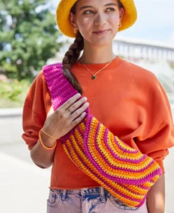 Riñonera a Rayas Destellos de Sol en Crochet Patrón Gratis