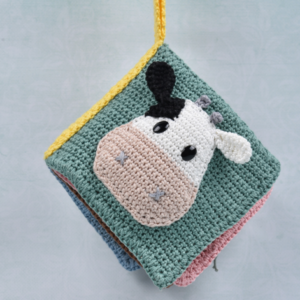 Libro de Juguete con Animales de Granja Patrón en Crochet Gratis