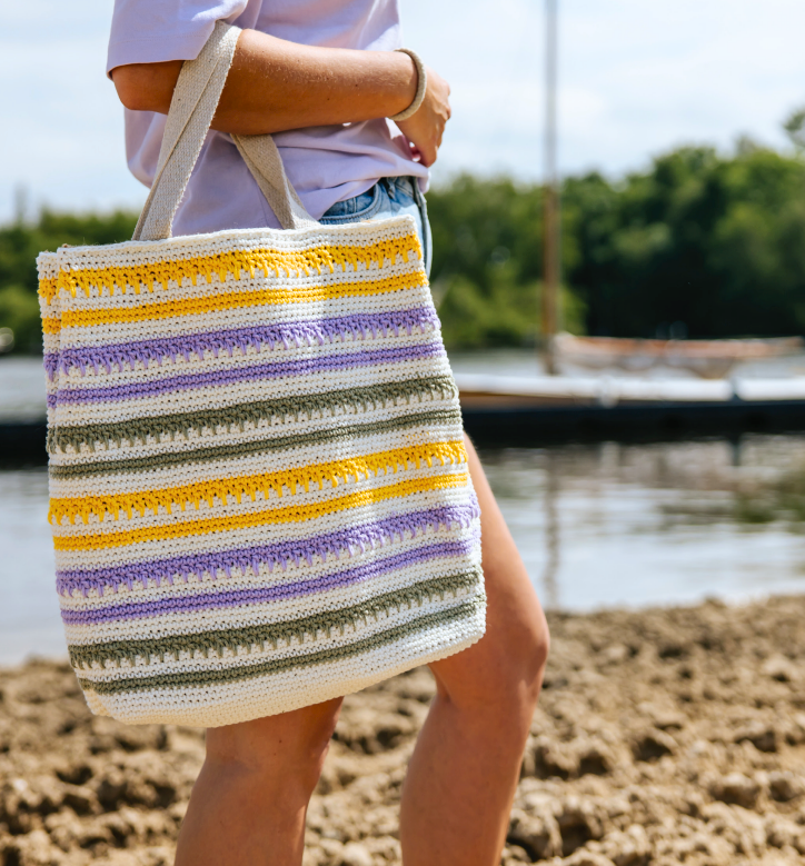 Bolso de Paseo con Rayas en Crochet Patron Gratis - Crochetisimo