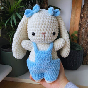 Bonny Amigirumi de Felpa Patron Gratis paso a paso