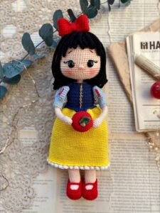 Blanca Nieve en Amigurumi Patrón Gratis