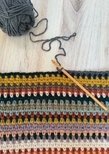 Manta Emociones en Punto Musgo a Crochet