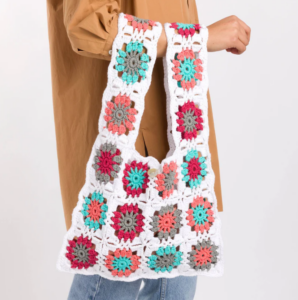 Patrón Gratis Bolso Estilo Japonés de Motivos en Crochet
