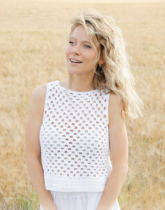 Patrón Gratis Blusa Ester Punto Granny en Crochet