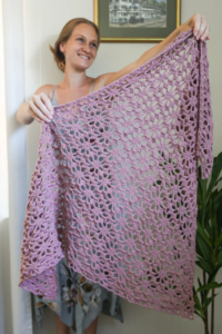 Patrón Gratis Chal Fantasía en Crochet paso a paso