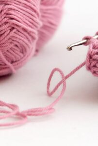 Crochet para Principiantes: 20 Esenciales que Debes Saber