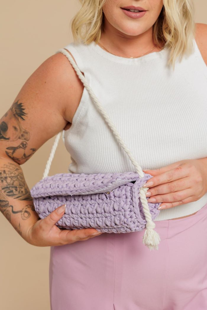¡Efecto WOW! Cartera Cilíndrica que Revoluciona tu Estilo