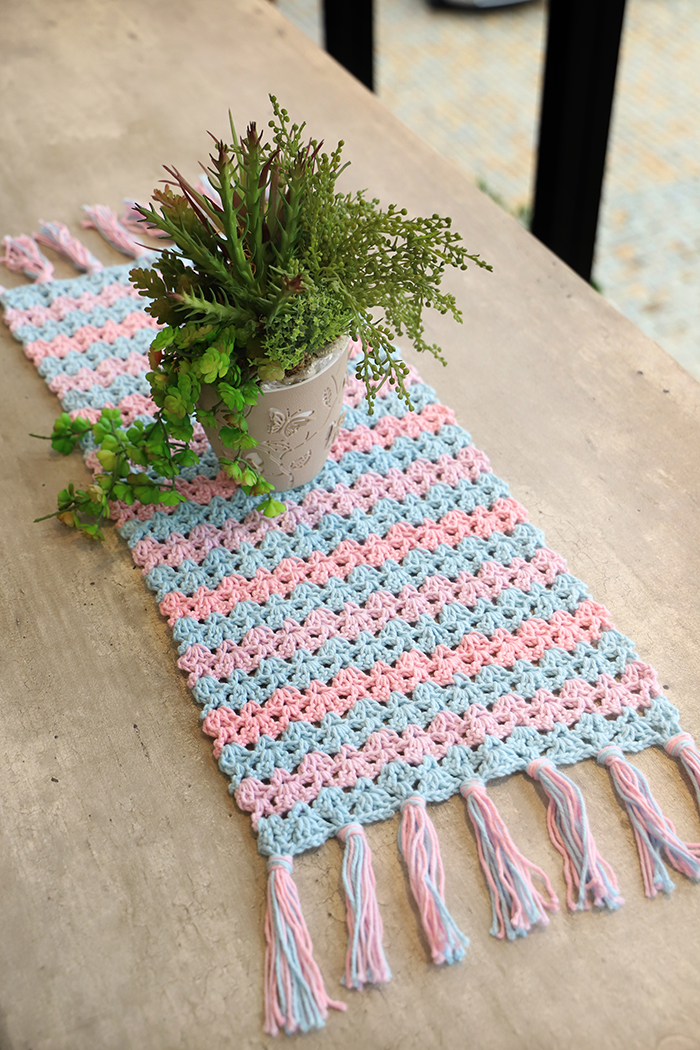 ¡La Magia del Crochet! Mantel Único en Punto Abanico PATRÓN
