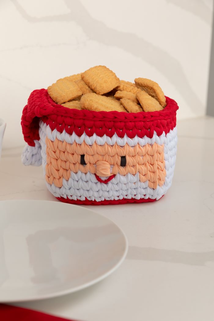 Cesta con TRAPILLO Decorativa de Santa en Crochet  PATRON GRATIS