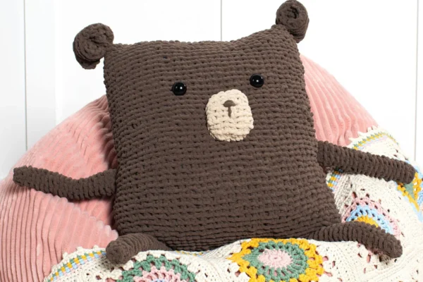 Cojín Oso Amigurumi para Novatos (Patrón Gratis)