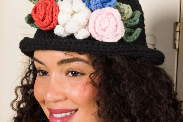 VINTAGE CHIC! El Sombrero  Retro de Flores en Crochet para un Look Irrepetible PATRON GRATIS