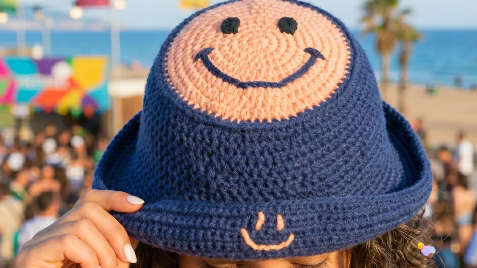 Teje el Gorro Pescador Carita Feliz de Verano (Patrón Gratis)