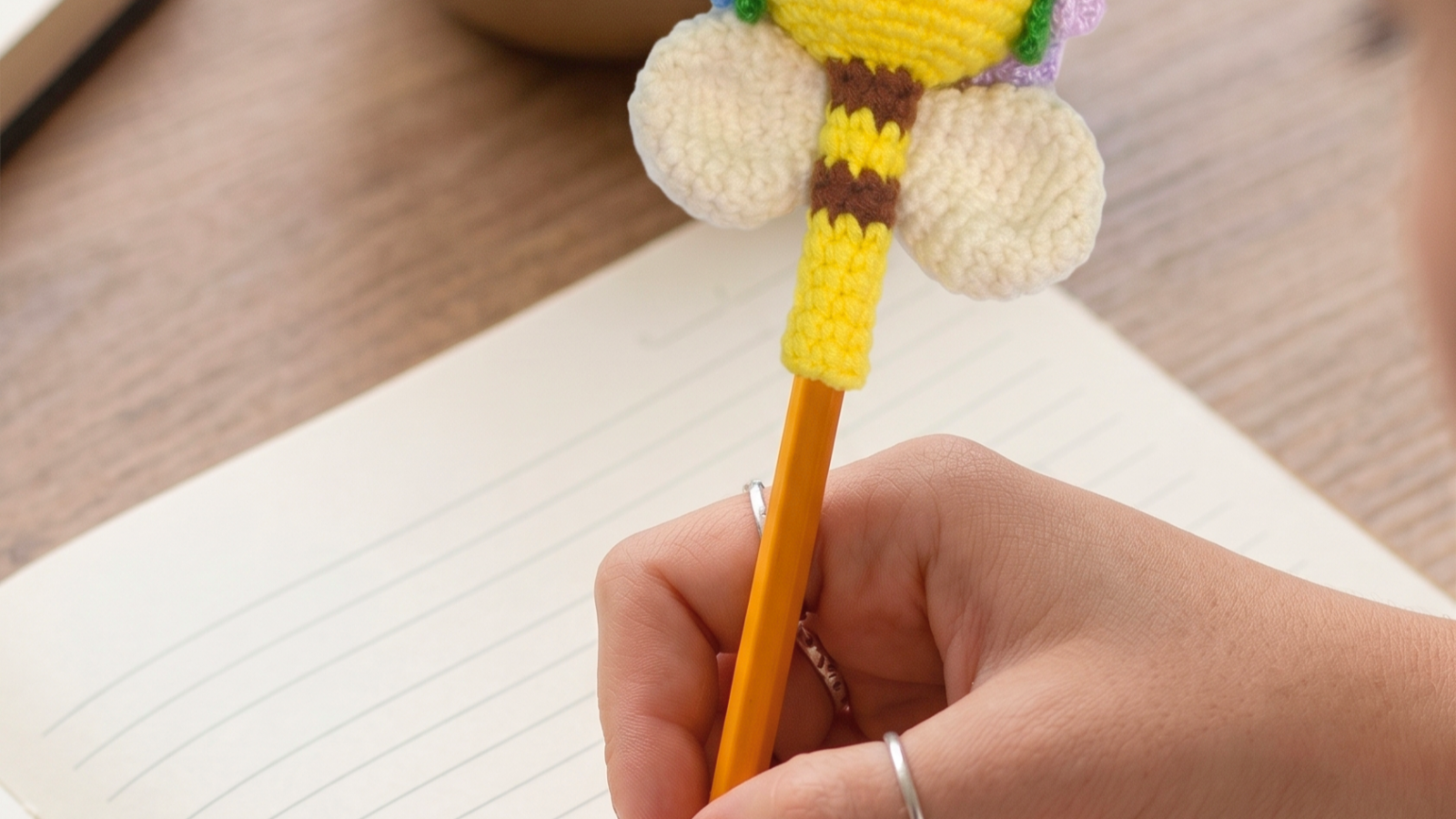 Puntera de Abeja Amigurumi paso a paso (Patrón Gratis) 🌟🐝