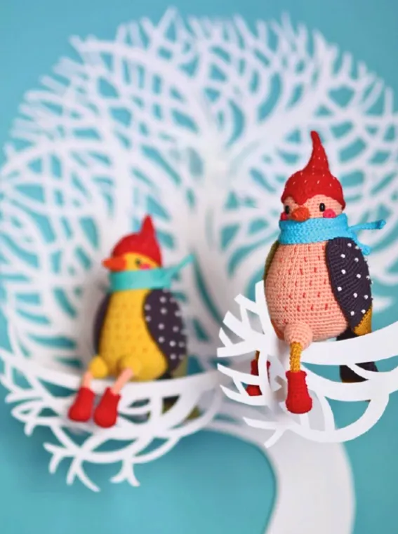 Pájaro Carpintero Amigurumi un Diseño Encantador (Patrón Gratis)