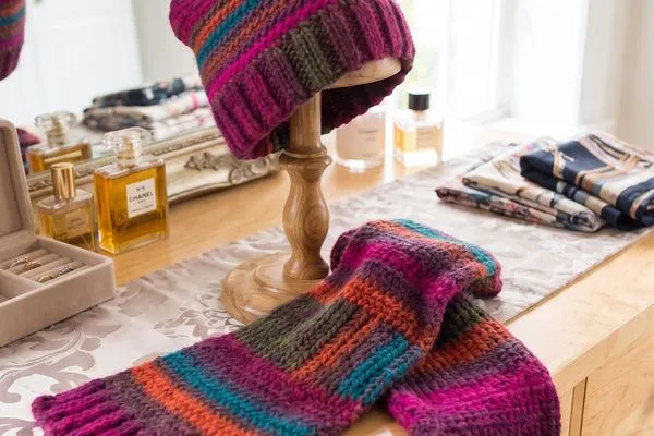Cómo Tejer un Set de Gorro y Bufanda a Crochet Fácil!