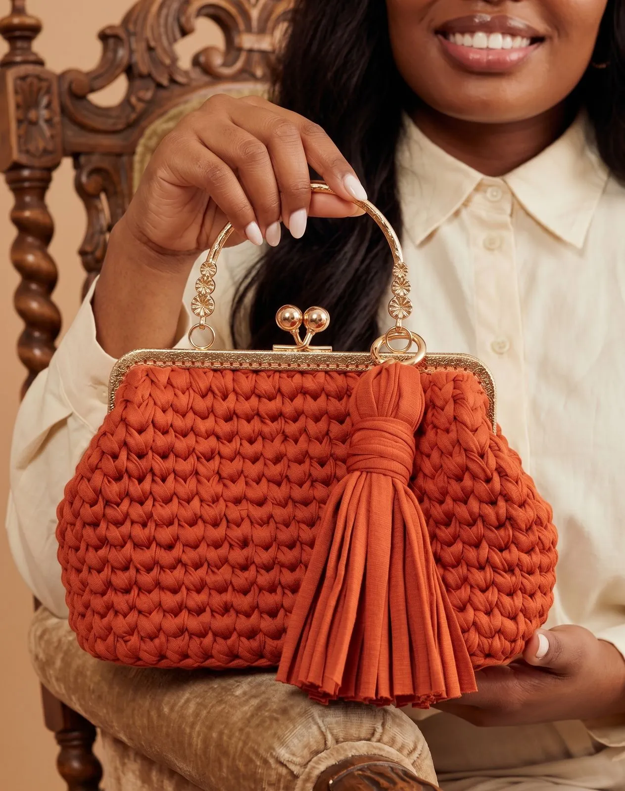 ¡El Bolso de Mano Vintage a Crochet que Enamora a Todos! 😍